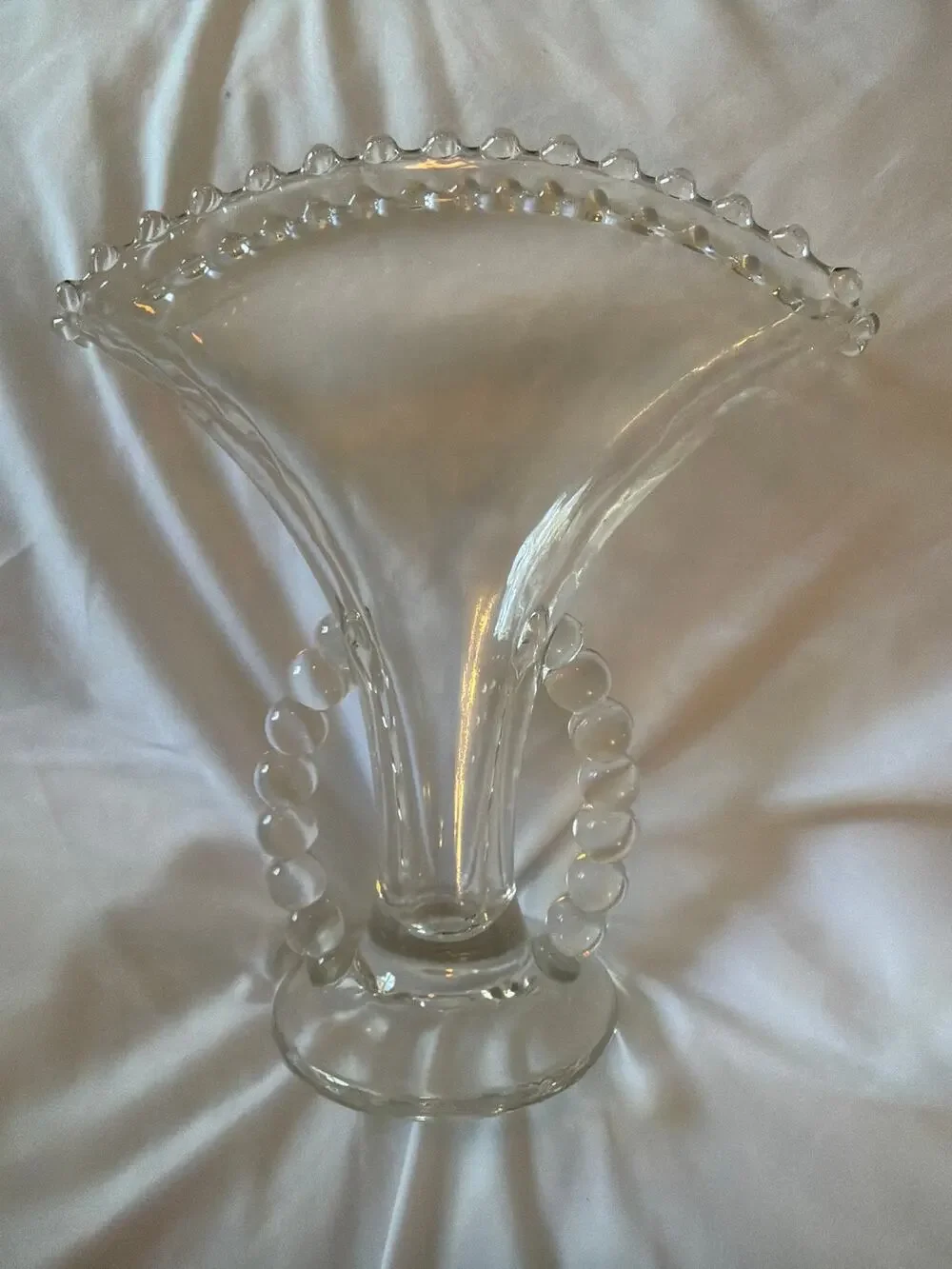 Vintage Imperial Glass Candlewick Fan Vase Beaded Rim Loop Handles Clear Glass